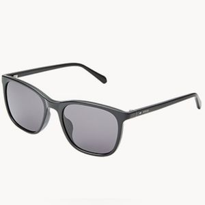 Fossil sunglasses 😎
